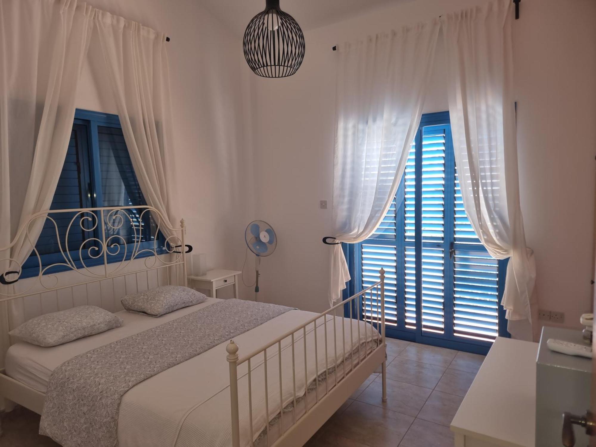 Olive Beach Villa Peyia Exterior foto
